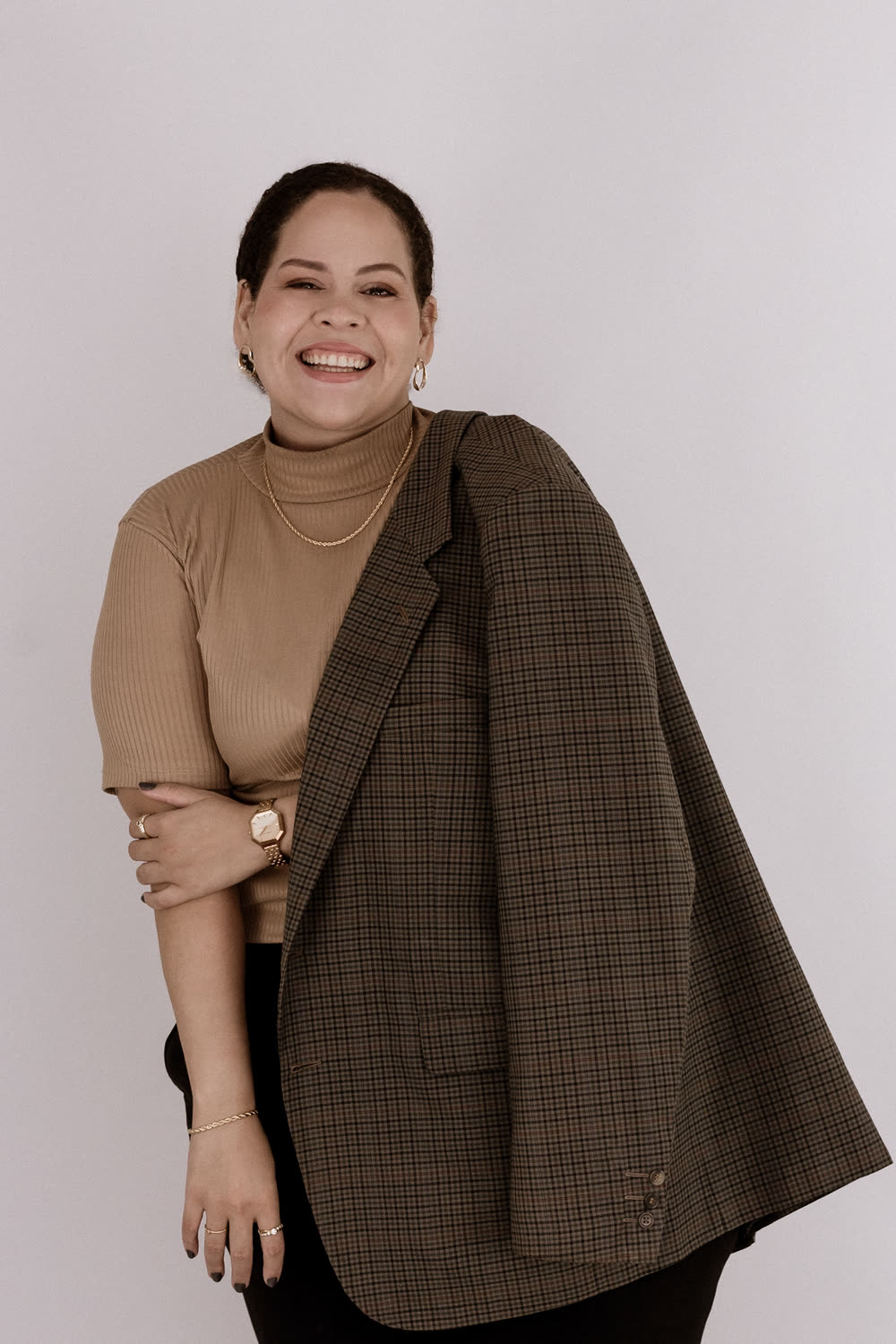 Bianca Siqueira sorrindo